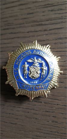 Obsolete New York City Housing Police Lieutenant Shield