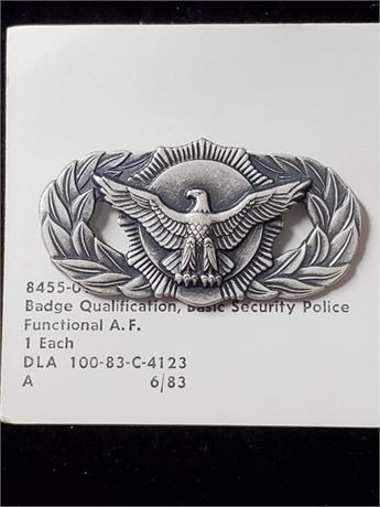 U.S. Air Force Security Police Qualification Badge - Authentic Issue