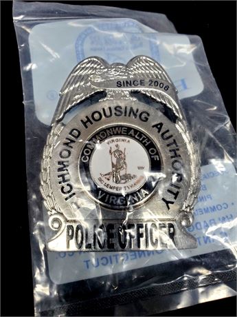 Richmond Virginia Housing Authority Police Hat Badge