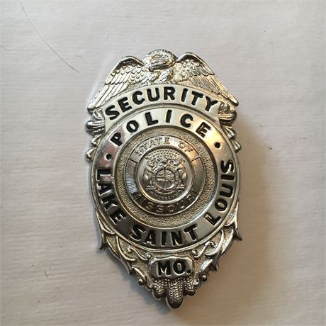 Lake St. Louis Missouri Security Police Badge Vintage