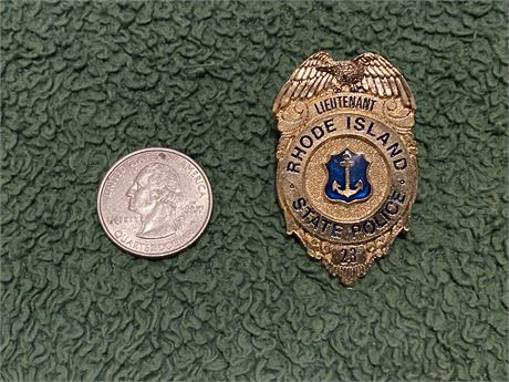 Rhode Island State Police Lieutenant Pin