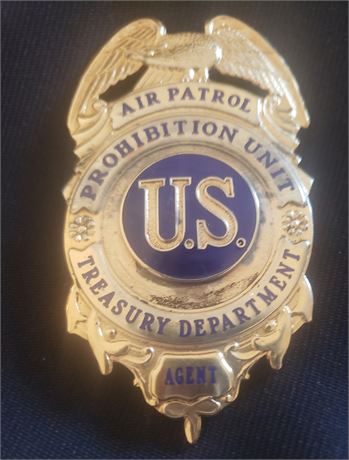 Antique Prohibition. Air Patrol Prohibition unit badge. Hallmark Am. Pac.Stp Co.
