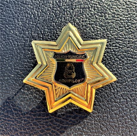 JIQUIPILCO, STATE OF MEXICO Mexican Police POLICIA Visor Hat Cap Badge