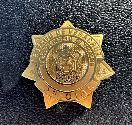 Vintage STATE OF VERACRUZ, Mexican MEXICO Traffic Police OFICIAL Breast Badge