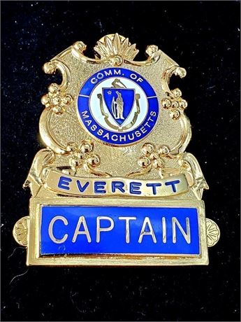 Everett Massachusetts Police Captain Hat Badge # 798