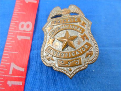 Neat Old International Private Investigator Small Badge 1-3/4" Vintage Lapel Pin