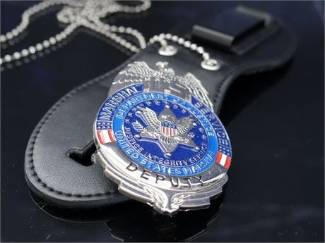 U.S Marshal Replica Badge With Badge Holder