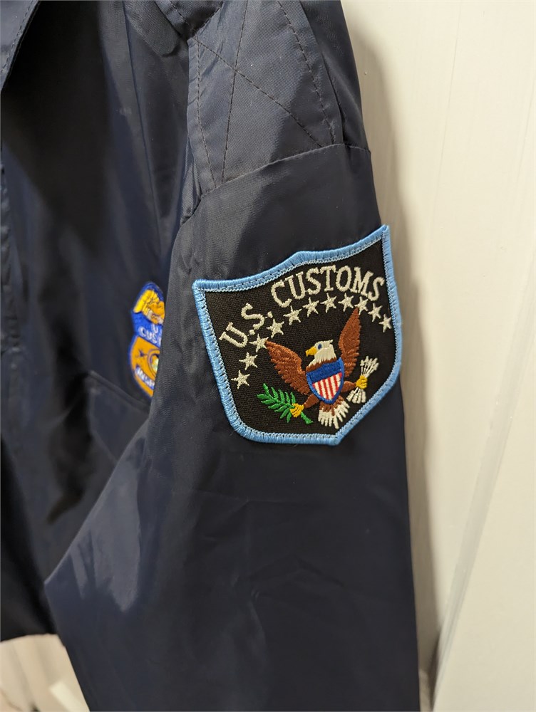 Collectors-Badges Auctions - Authentic US Customs Inspectors Jacket ...