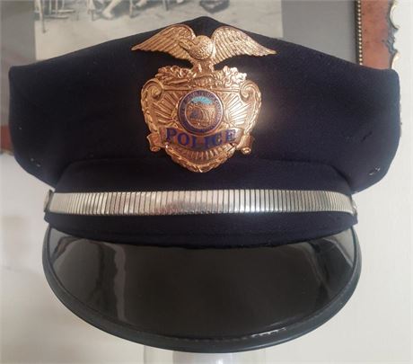 Vintage Santa Monica police hat w/ hat badge. Police hat Santa Monica California