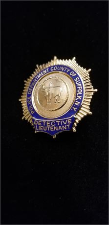 Suffolk County New York Police Department Detective Lieutenant Shield