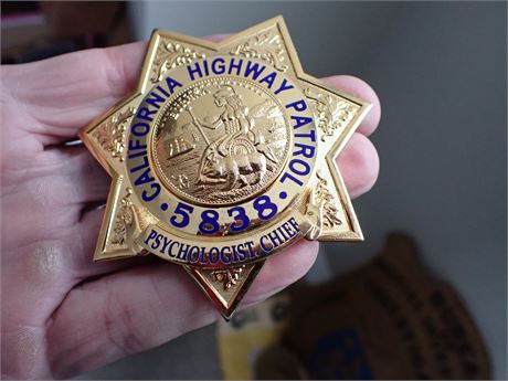 CALIFORNIA HIGHWAY PATROL PYCOLOGIST CHIEF  CHIPS BADGE