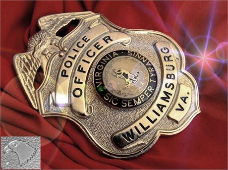 Police Officer, Williamsburg, Virginia  / hallmark