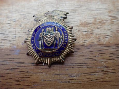 NEW YORK CITY SURGEON POLICE BADGE  EARLY    BX 13
