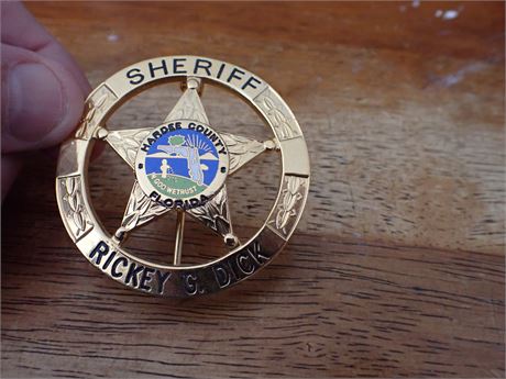 HARDEE COUNTY FLORIDA SHERIFF DEPARTMENT  BADGE BX 34