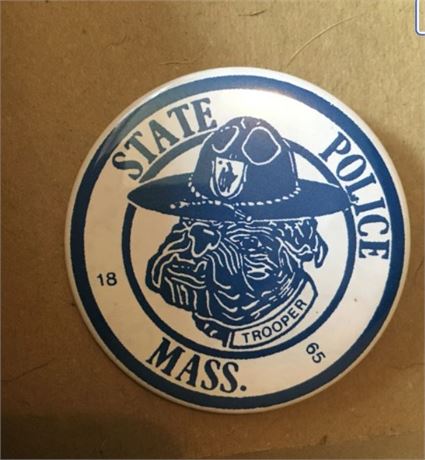 Vintage Massachusetts State Police pin back button
