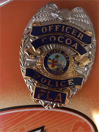 COCOA FLORIDA POLICE OFFICER BADGE no shipping to Florida unless you are a LEO
