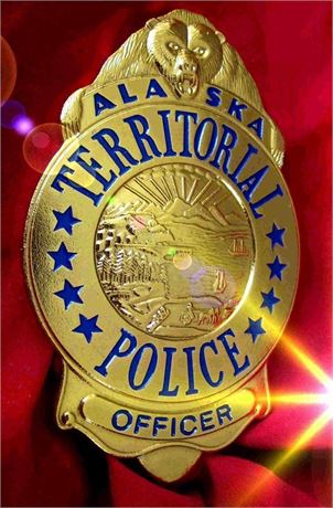 Police badge / Officer, Territorial Police, Alaska / hallmark