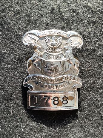 Detroit, Michigan Metropolitan Police Badge #1788
